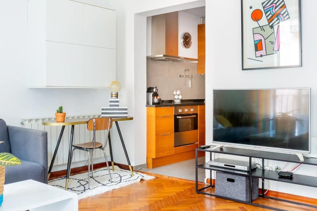 מדריד Malasana Beautiful Design Apartment 2Bed 2Bath מראה חיצוני תמונה