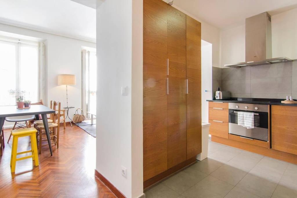 מדריד Malasana Beautiful Design Apartment 2Bed 2Bath מראה חיצוני תמונה